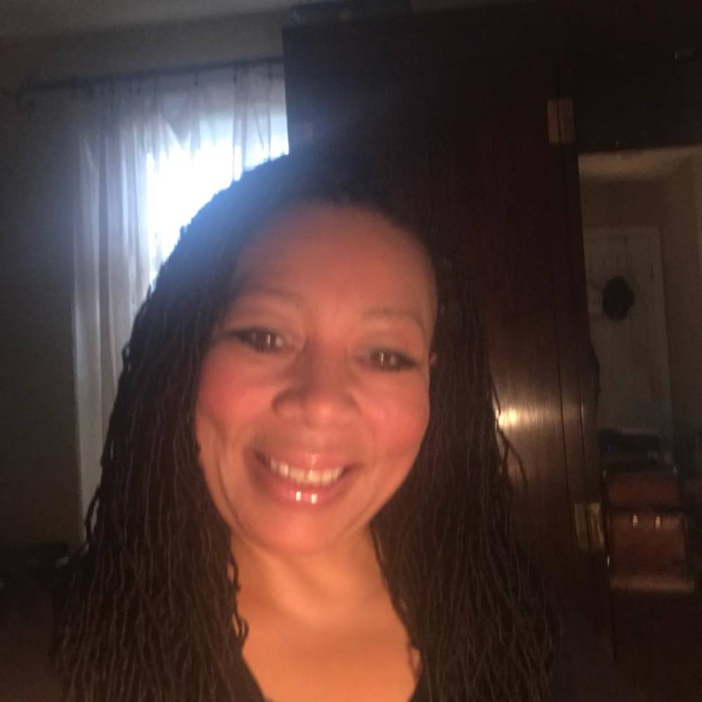 Meet your Posher, Alicia
